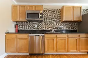 2098 Harland Dr, Houston, TX 77055 - Photo 11