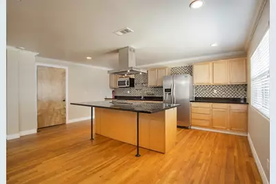 2098 Harland Drive, Houston, TX 77055 - Photo 13