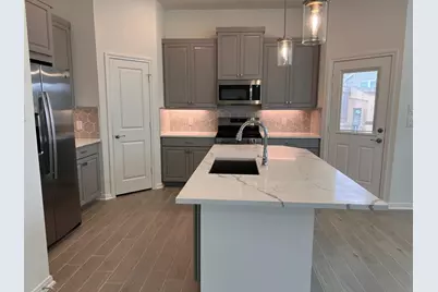 126 W Coralburst Loop, Montgomery, TX 77316 - Photo 5