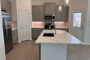 126 W Coralburst Loop, Montgomery, TX 77316 - Photo 5