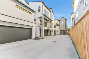 1904 Nantucket Dr, Houston, TX 77057 - Photo 5