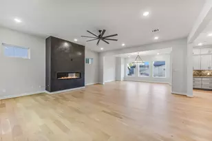 1904 Nantucket Dr, Houston, TX 77057 - Photo 17