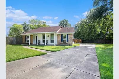 226 Pecan Drive, League City, TX 77573 - Photo 1