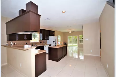 7403 Buena Vista Street #B, Houston, TX 77087 - Photo 5