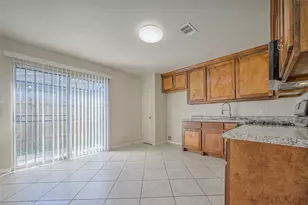 8735 Valley Flag Dr, Houston, TX 77078 - Photo 13