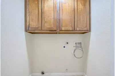 8735 Valley Flag Drive, Houston, TX 77078 - Photo 21