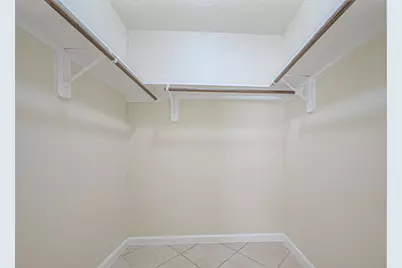 8735 Valley Flag Drive, Houston, TX 77078 - Photo 29