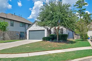 27015 Hidden Rock Ct, Magnolia, TX 77354 - Photo 3