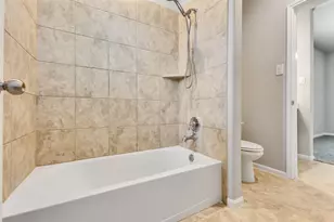 3418 Rainflower Springs Ln, Rosenberg, TX 77471 - Photo 27