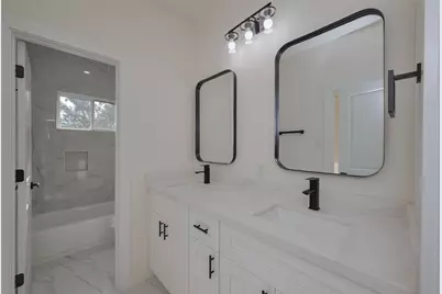 2422 Dalview Street, Houston, TX 77091 - Photo 21