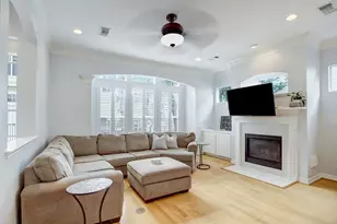 5312 Blossom St, Houston, TX 77007 - Photo 3