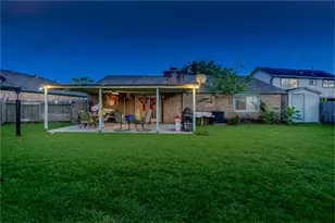 6806 Caddo Lake Ln, Houston, TX 77083 - Photo 11