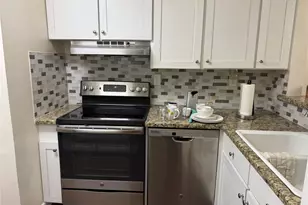 9107 Braeburn Valley Dr, Houston, TX 77074 - Photo 5