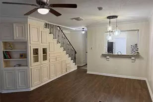 9107 Braeburn Valley Dr, Houston, TX 77074 - Photo 1