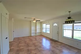 5504 Valerie St, Houston, TX 77081 - Photo 7