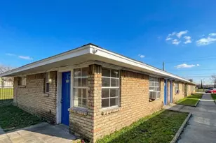 5602 Hirsch Rd, Houston, TX 77026 - Photo 1
