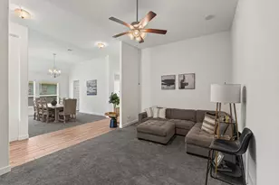 7823 Leighton Trl, Pasadena, TX 77505 - Photo 15