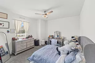 7823 Leighton Trl, Pasadena, TX 77505 - Photo 19