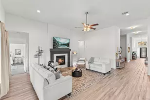 7823 Leighton Trl, Pasadena, TX 77505 - Photo 7