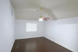 23135 N Waterlake Dr, Richmond, TX 77406 - Photo 11
