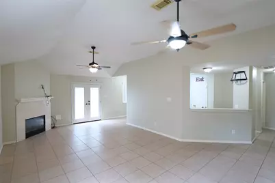 23135 N Waterlake Drive, Richmond, TX 77406 - Photo 5