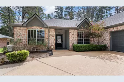 1912 Rollingwood Drive, Huntsville, TX 77340 - Photo 1