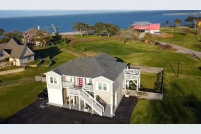 4 Shore Acres Circle, Shoreacres, TX 77571 - Photo 1