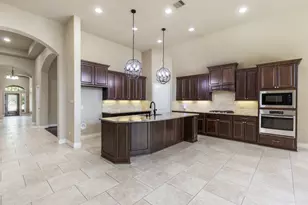 135 N Greatwood Glen Pl, Montgomery, TX 77316 - Photo 5