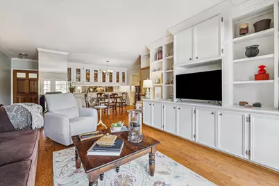 2238 S Piney Point Road #204, Houston, TX 77063 - Photo 3