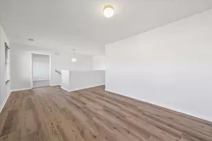 10410 N Newpark Dr, Houston, TX 77041 - Photo 23