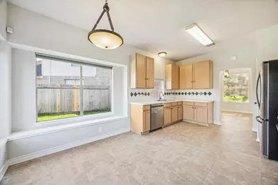 10410 N Newpark Drive, Houston, TX 77041 - Photo 11