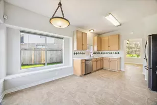 10410 N Newpark Dr, Houston, TX 77041 - Photo 11