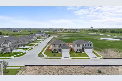 2425 East Heritage Drive, Dayton, TX 77535 - Photo 29