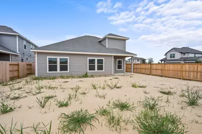 2425 East Heritage Drive, Dayton, TX 77535 - Photo 25