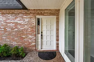 2230 S Fountain Valley Dr, Missouri City, TX 77459 - Photo 7