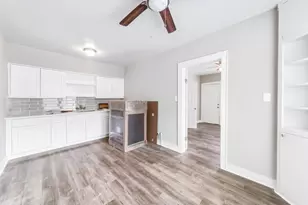 3205 Illinois St, Baytown, TX 77520 - Photo 3