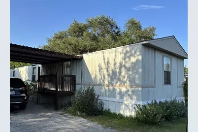 902 Ferol Lane, Highlands, TX 77562 - Photo 1