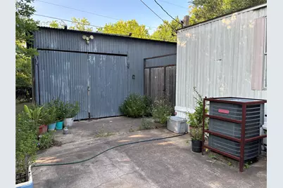 902 Ferol Lane, Highlands, TX 77562 - Photo 3