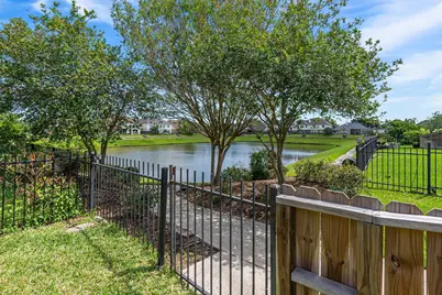 22206 Bridgestone Pine Court, Spring, TX 77388 - Photo 23