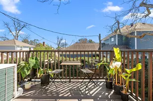 1524 Columbia St, Houston, TX 77008 - Photo 9