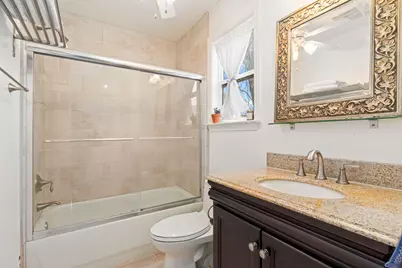 1524 Columbia Street #A, Houston, TX 77008 - Photo 7