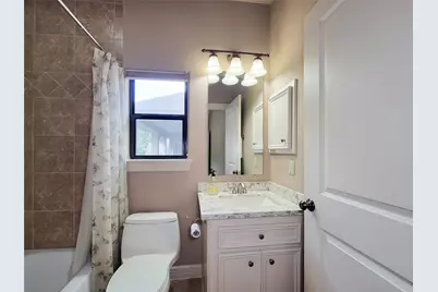 1118 Colonial Street, Bellaire, TX 77401 - Photo 19