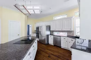 3722 Springhill Ln, Sugar Land, TX 77479 - Photo 23
