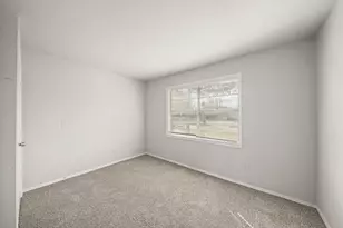 14415 Insley St, Houston, TX 77045 - Photo 5