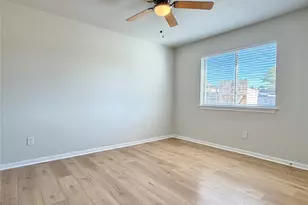 3637 Pecan Crossing Ln, La Porte, TX 77571 - Photo 17