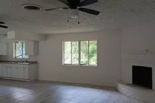 132 White Oak Dr N, Woodbranch, TX 77357 - Photo 7