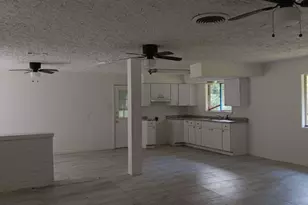 132 White Oak Dr N, Woodbranch, TX 77357 - Photo 5