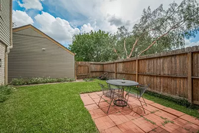 12231 Carriage Hill Drive, Houston, TX 77077 - Photo 45