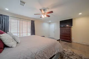 12231 Carriage Hill Dr, Houston, TX 77077 - Photo 21