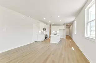 11880 BRUNEL DR, Conroe, TX 77306 - Photo 11